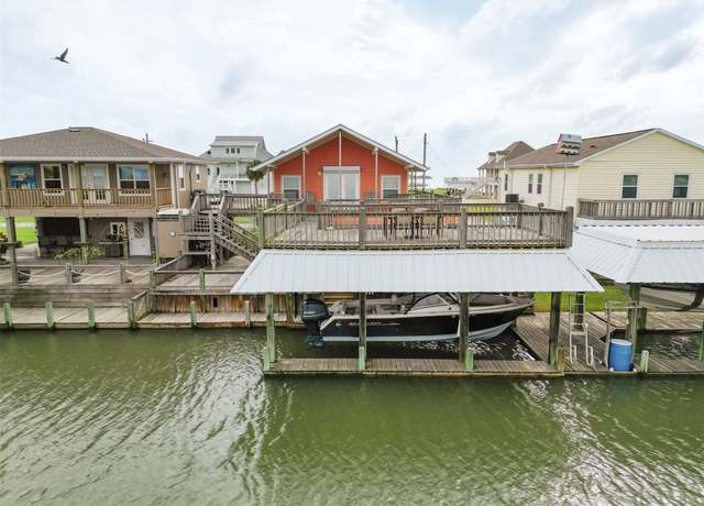 Property at 1354 Boyt Rd, Port Bolivar, TX 77650, 2 beds, 3 baths