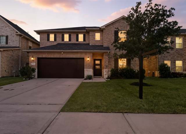 Property at 10710 Cliffs View Dr, Rosharon, TX 77583, 5 beds, 4 baths