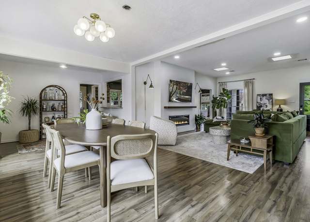 Property at 716 E Main St, Madisonville, TX 77864, 2 beds, 3 baths