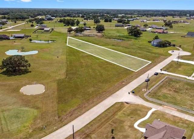 Property at 1426 Pinto Ct, Angleton, TX 77515