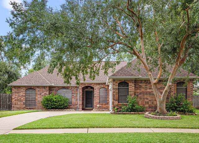 Property at 6906 Autumn Flowers Dr, Katy, TX 77449, 3 beds, 2 baths