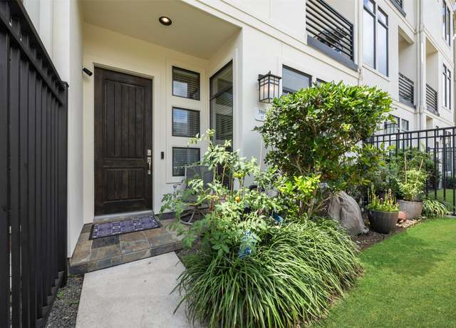 Property at 3909 Rose St, Houston, TX 77007, 3 beds, 3.5 baths