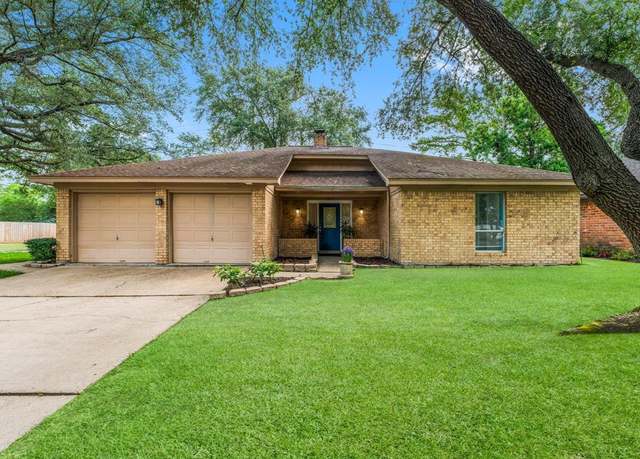Property at 6103 Sunnygate Dr, Spring, TX 77373, 4 beds, 2.5 baths