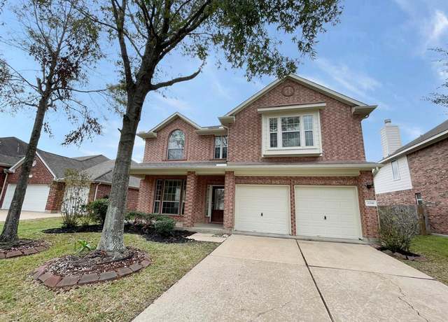 Property at 3206 Glenmont Ridge Ct, Fresno, TX 77545, 5 beds, 3.5 baths