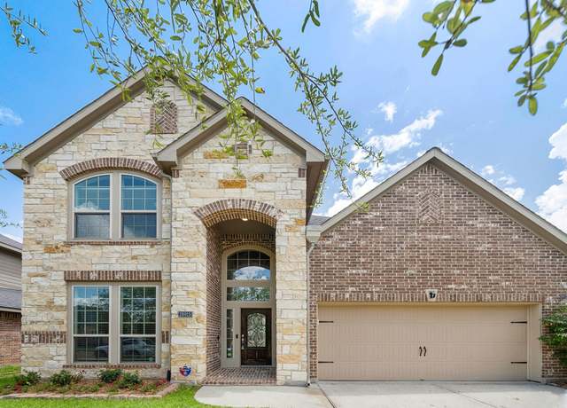 Property at 28915 Crested Butte Dr, Katy, TX 77494, 4 beds, 3.5 baths