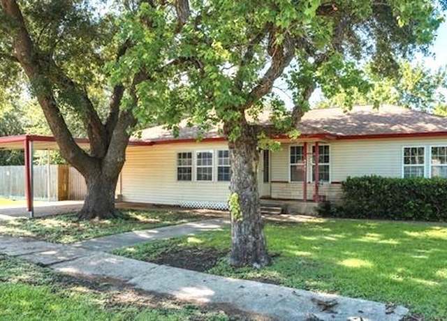Property at 9401 Montgomery Ln, La Porte, TX 77571, 3 beds, 2 baths