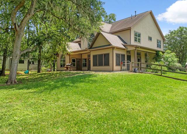 Property at 36714 Canyon Rd, Simonton, TX 77485, 5 beds, 3.5 baths
