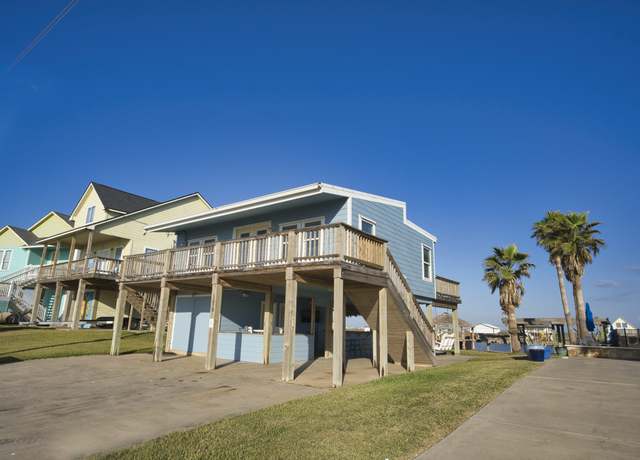 Property at 179 County Road 230, Sargent, TX 77414, 2 beds, 1.5 baths