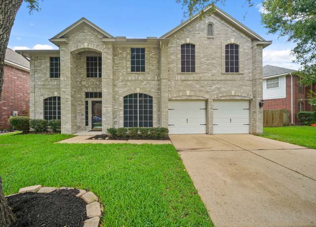 Property at 10623 S Belmont Ct Ct, Houston, TX 77065, 5 beds, 3.5 baths