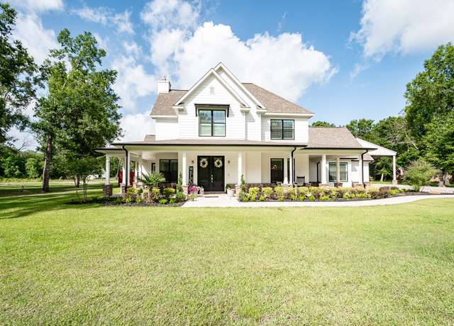 Property at 59 County Road 6324a, Dayton, TX 77535, 3 beds, 2.5 baths