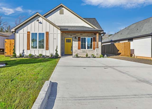 Property at 191 Road 51022, Cleveland, TX 77327, 3 beds, 2 baths