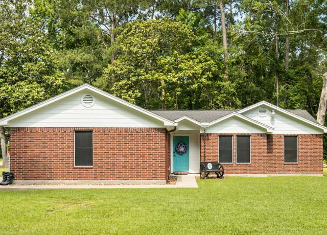 Property at 137 County Road 3665, Splendora, TX 77372, 3 beds, 2 baths