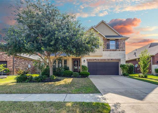 Property at 1610 Golden Taylor Dr, Pearland, TX 77581, 4 beds, 3.5 baths