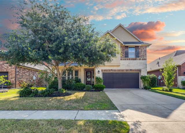 Property at 1610 Golden Taylor Dr, Pearland, TX 77581, 4 beds, 3.5 baths