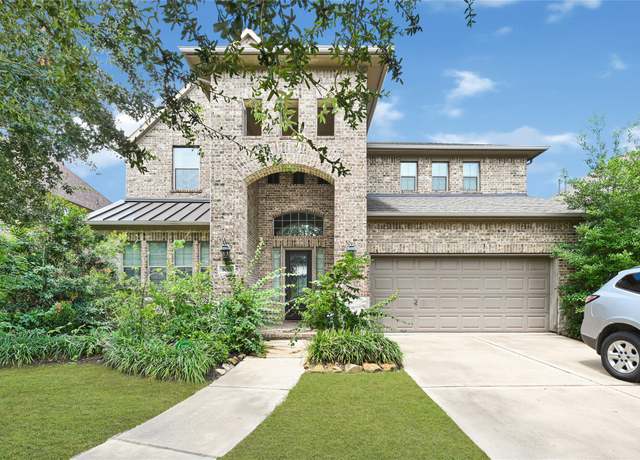 Property at 5018 Lockridge Sky Ln, Sugar Land, TX 77479, 4 beds, 3.5 baths