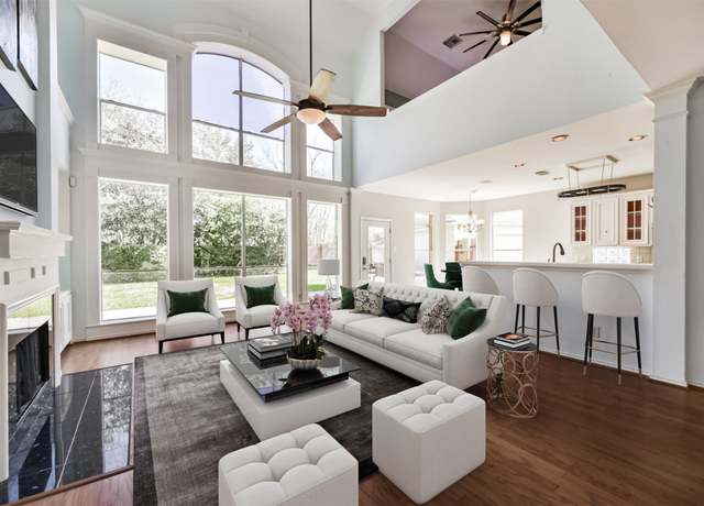 Property at 120 Calypso Ln, League City, TX 77573, 4 beds, 3.5 baths