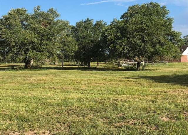 Property at Lot 2 Pvt 1671, Hallettsville, TX 77964