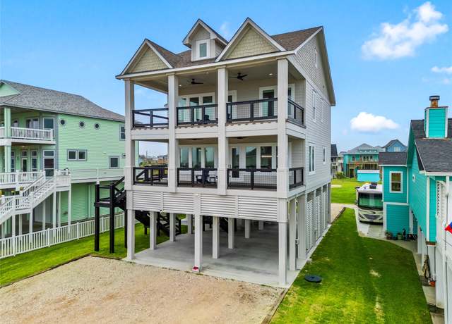 Property at 1986 Patton Beach Rd, Crystal Beach, TX 77650, 5 beds, 4.5 baths