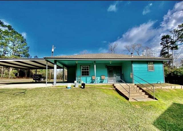Property at 865 Sir Jim Dr, Woodville, TX 75979, 2 beds, 2 baths