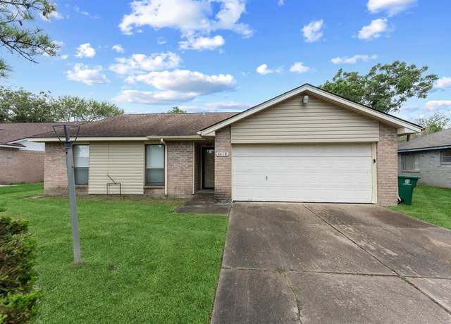 Property at 6638 Villarreal Dr, Houston, TX 77489, 4 beds, 2 baths