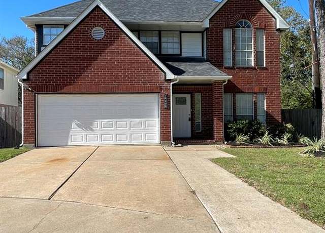 Property at 16302 Flint Run Way, Sugar Land, TX 77498, 3 beds, 2.5 baths