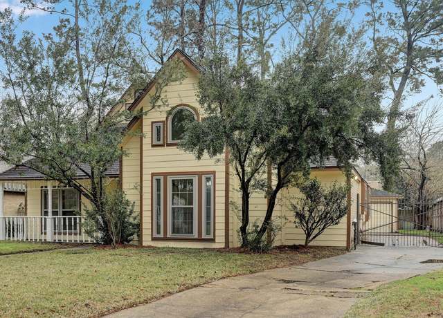 Property at 7522 Live Oak Dr, Humble, TX 77396, 3 beds, 2.5 baths
