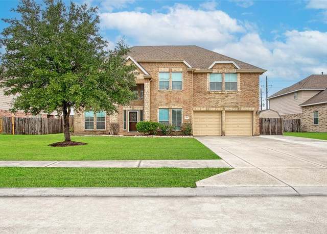 Property at 5111 Lakeside Ave, Baytown, TX 77523, 5 beds, 3.5 baths