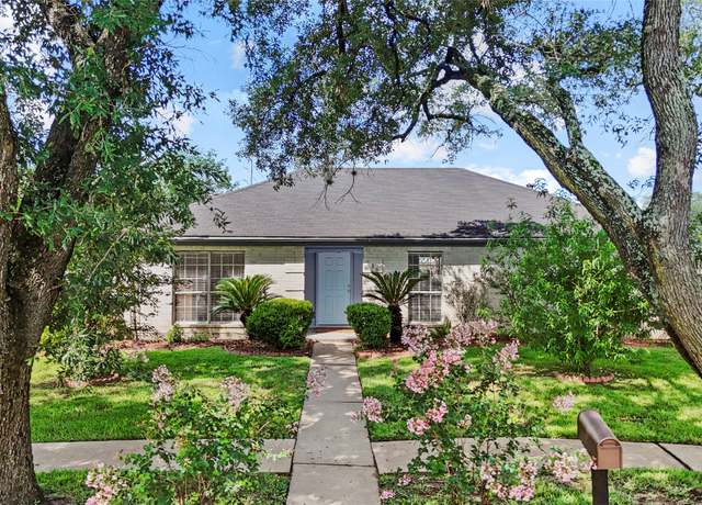 Property at 726 Park Knoll Ln, Katy, TX 77450, 4 beds, 2 baths