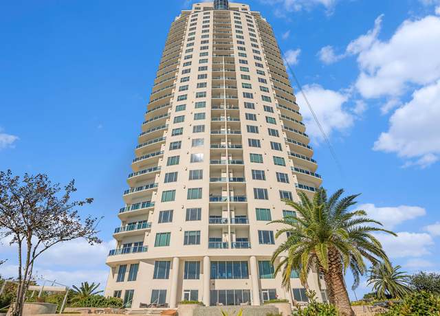 Property at 4821 Nasa Pkwy Unit 23W, Seabrook, TX 77586, 3 beds, 2.5 baths
