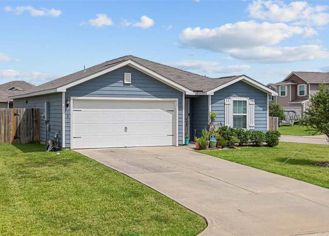 Property at 5815 Rainbow Rd, Baytown, TX 77523, 3 beds, 2 baths