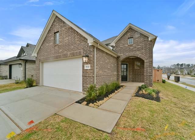 Property at 1642 Portia Ln, Conroe, TX 77301, 4 beds, 3 baths