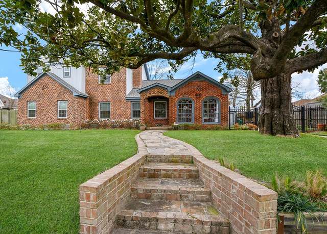 Property at 506 English St, Houston, TX 77009, 4 beds, 3.5 baths