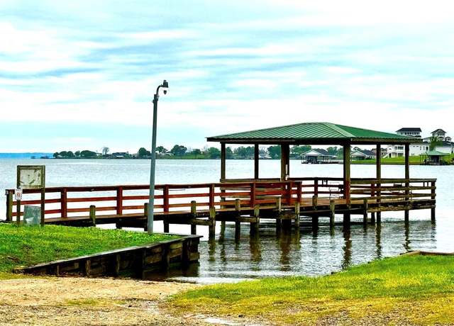 Property at 238 Honeysuckle, Livingston, TX 77351