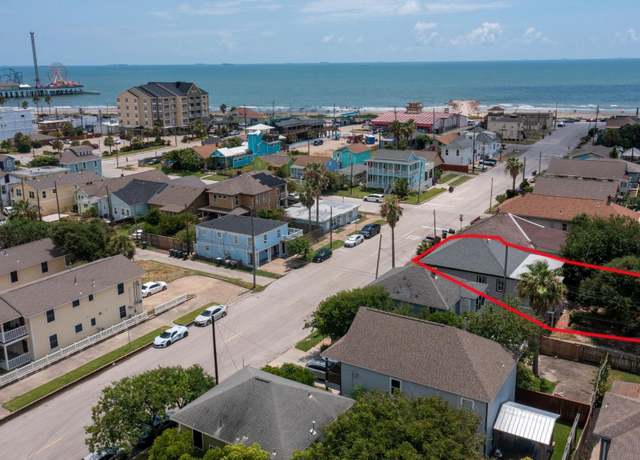 Property at 2215 30th St, Galveston, TX 77550, 2 beds, 2 baths