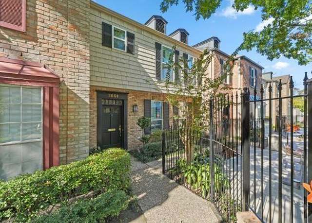 Property at 3660 Lake St, Houston, TX 77098, 2 beds, 2.5 baths