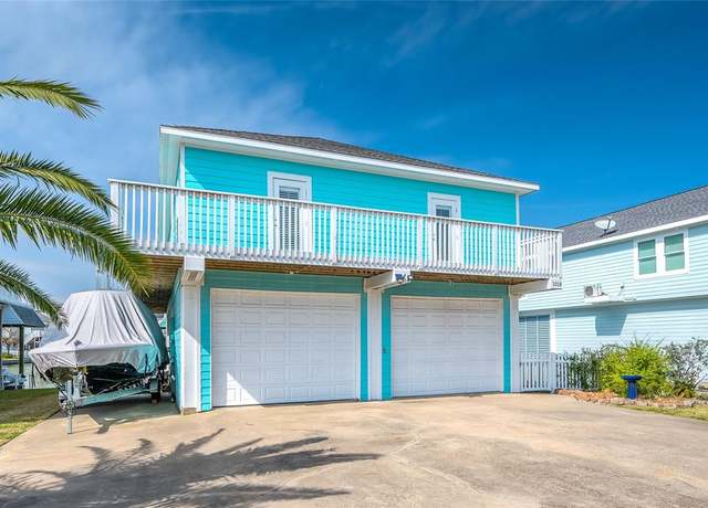 Property at 1018 Tiki Dr, Tiki Island, TX 77554, 3 beds, 2 baths