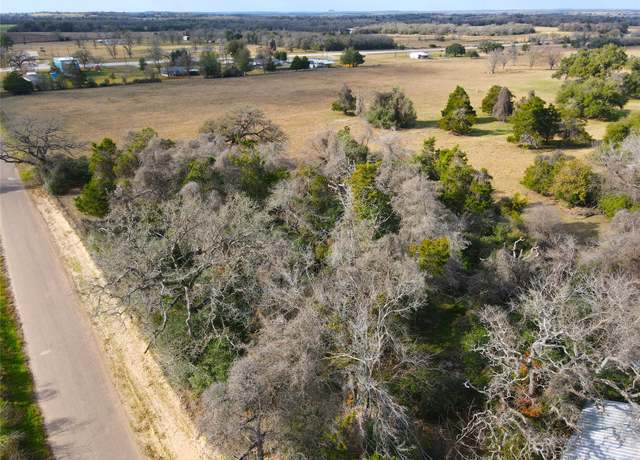 Property at 1089 E County Road 415, Lexington, TX 78947