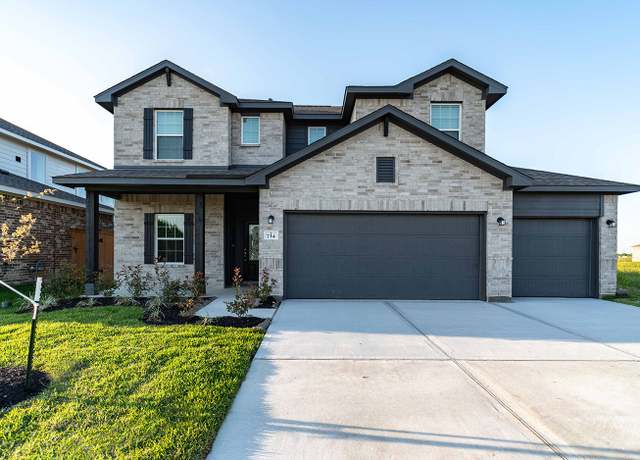 Property at 734 Stagecoach Dr, Dayton, TX 77535, 4 beds, 2.5 baths
