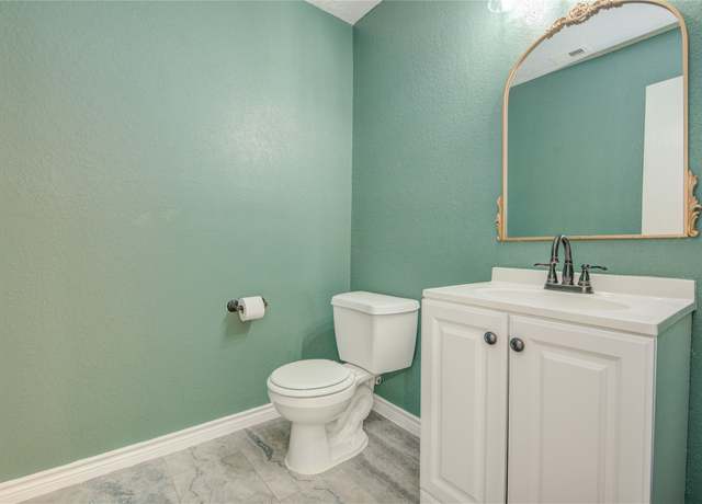 Property at 7255 Liberty Mesa Ln, Houston, TX 77049, 3 beds, 2.5 baths