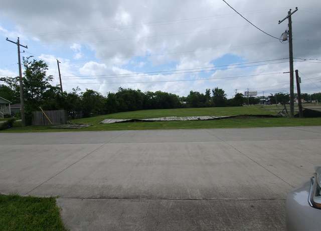 Property at 3106 Hwy 3, Dickinson, TX 77539