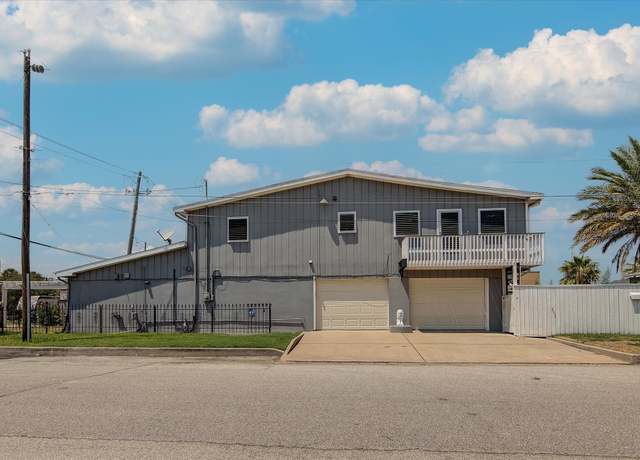 Property at 2128 59th St, Galveston, TX 77551, 4 beds, 3.5 baths