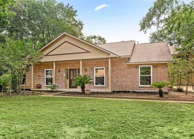 Property at 26418 Maplewood Dr, Spring, TX 77386, 3 beds, 2.5 baths
