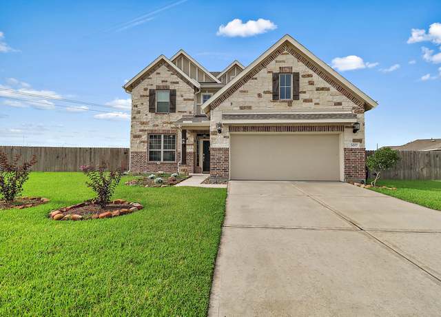 Property at 14707 Medford Way, Mont Belvieu, TX 77523, 4 beds, 3.5 baths