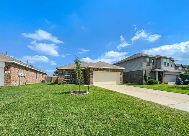 Property at 7902 Beryl Ct, Texas City, TX 77591, 4 beds, 2 baths