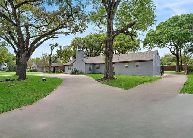 Property at 1068 Chimney Rock Rd, Houston, TX 77056, 4 beds, 3 baths