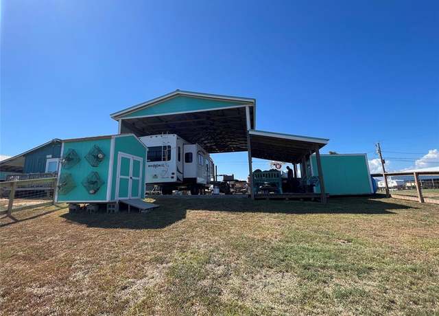 Property at 1226 County Road 202, Sargent, TX 77414