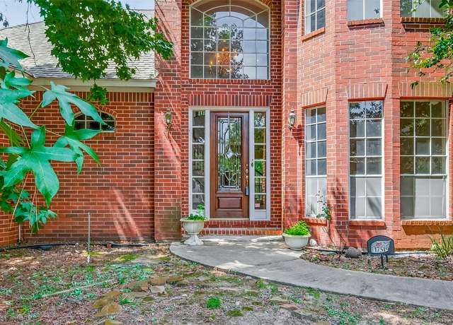 Property at 17519 Shelburne Ln, Spring, TX 77379, 4 beds, 3.5 baths