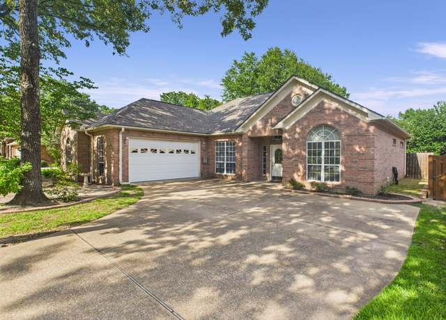 Property at 5614 Thomas Nelson Dr, Tyler, TX 75707, 3 beds, 2 baths
