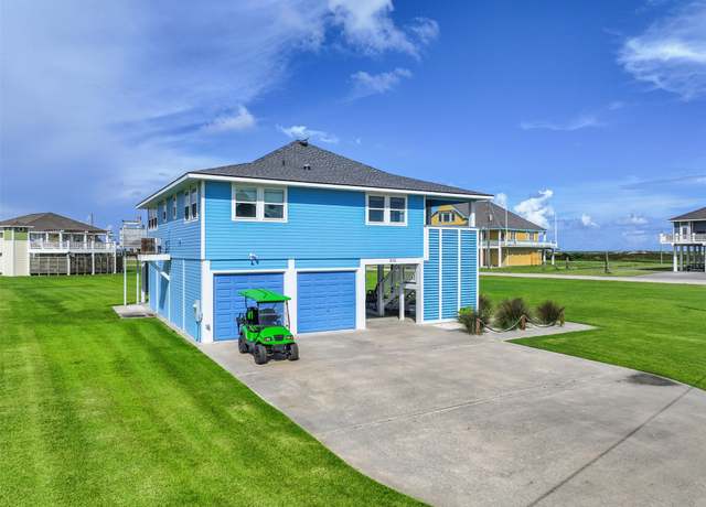 Property at 808 Pinata Dr, Crystal Beach, TX 77650, 3 beds, 2 baths