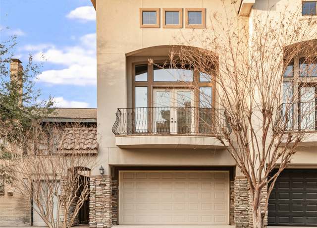 Property at 614 W Bell St Unit B, Houston, TX 77019, 3 beds, 2.5 baths
